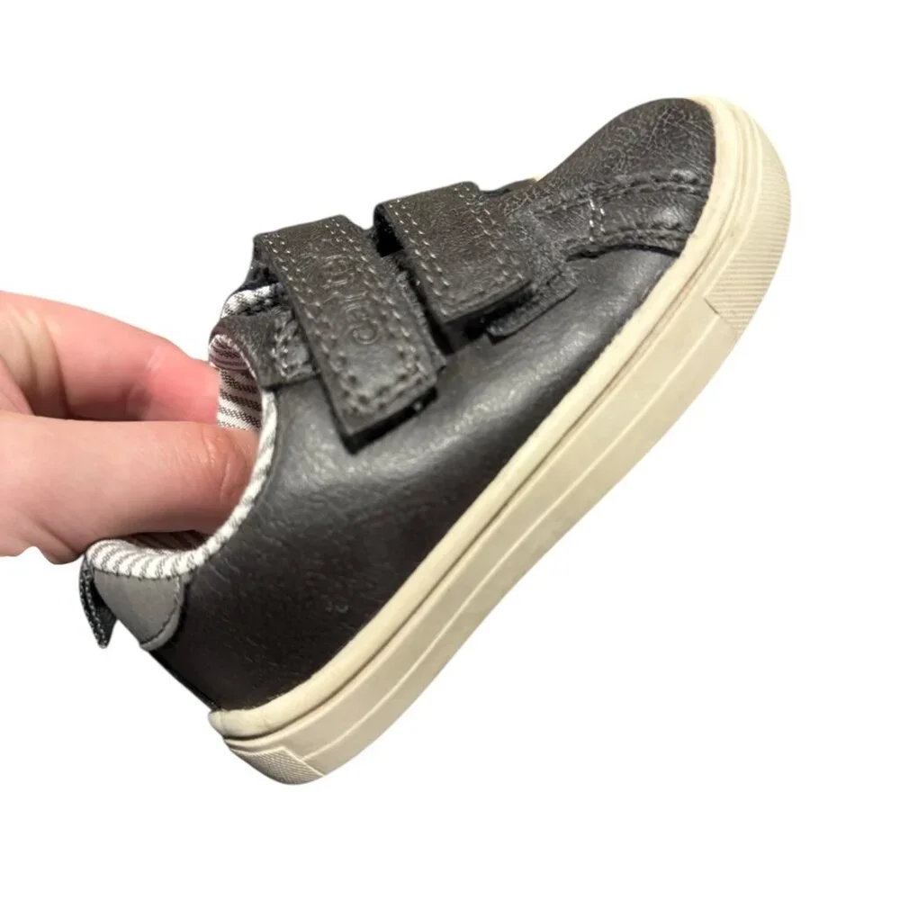 Carters Toddler Set of 3 Shoes Boots Sz 6 Brown Gray